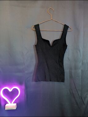 H&M Black Ribbed Scoop-Neck Tank Top